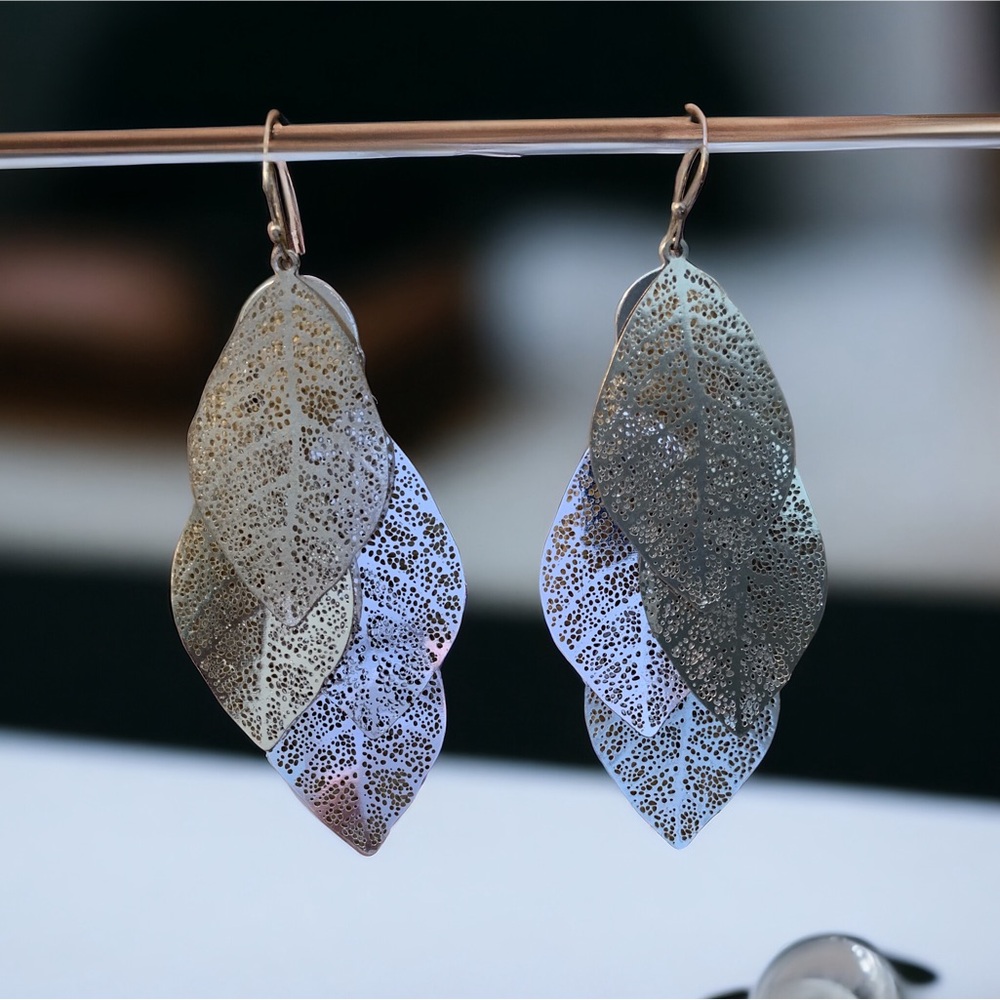 Elegant Silver Leaf Earrings